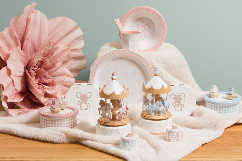 Spisesett 5 deler rosa